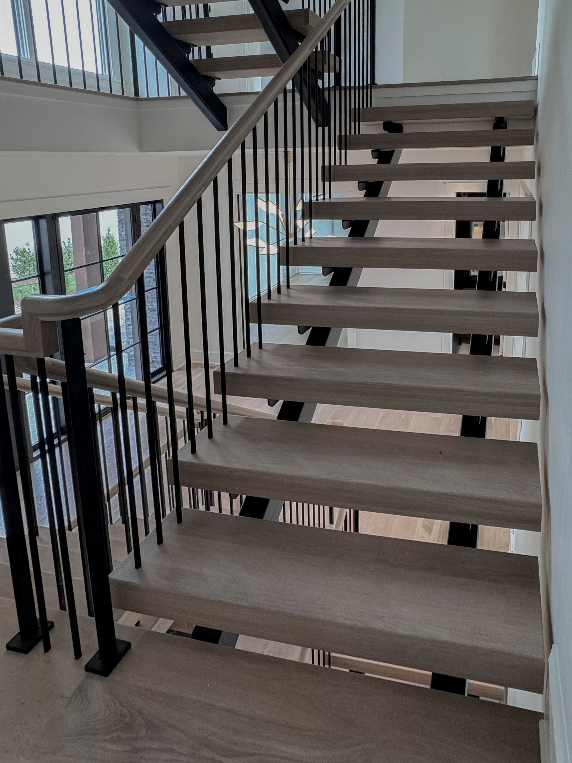 122_Modern Steel & Wood Floating Staircase, Arlington VA 22207