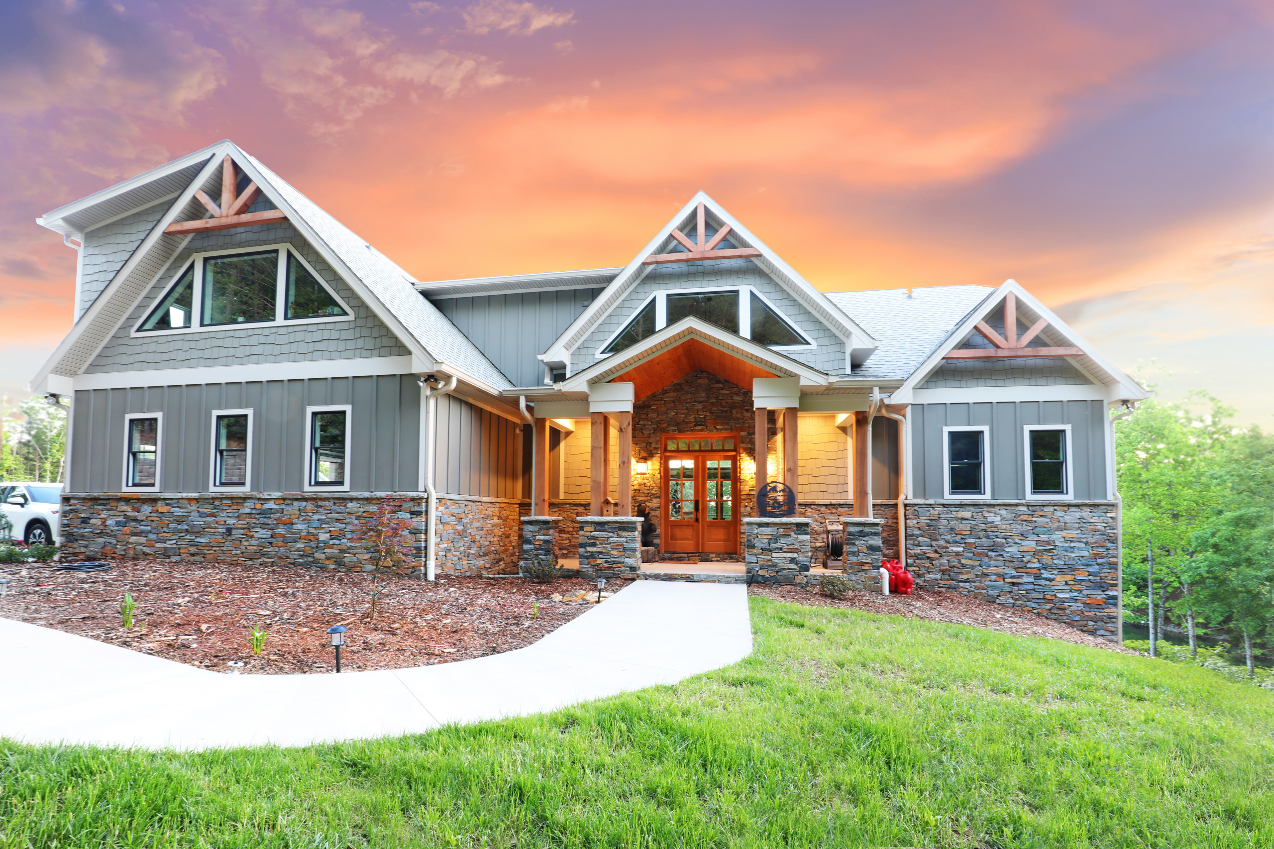 Refined Comfort at Lake James