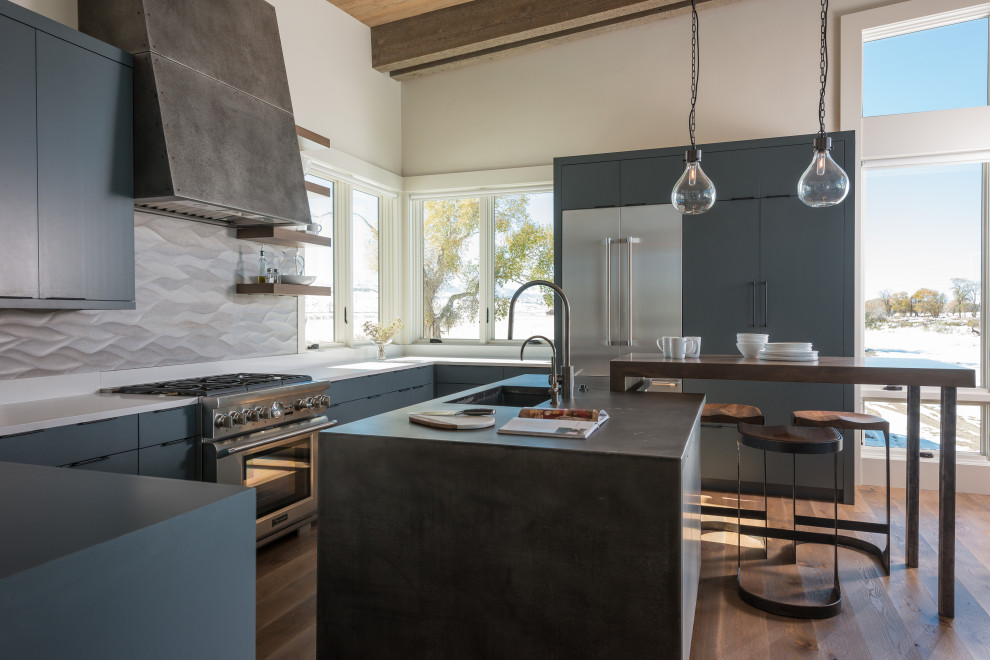 Kitchen - rustic kitchen idea