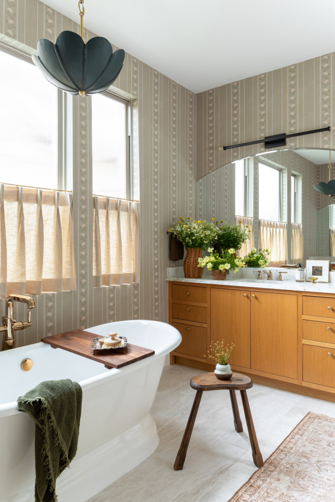 Example of a transitional bathroom design in Austin
