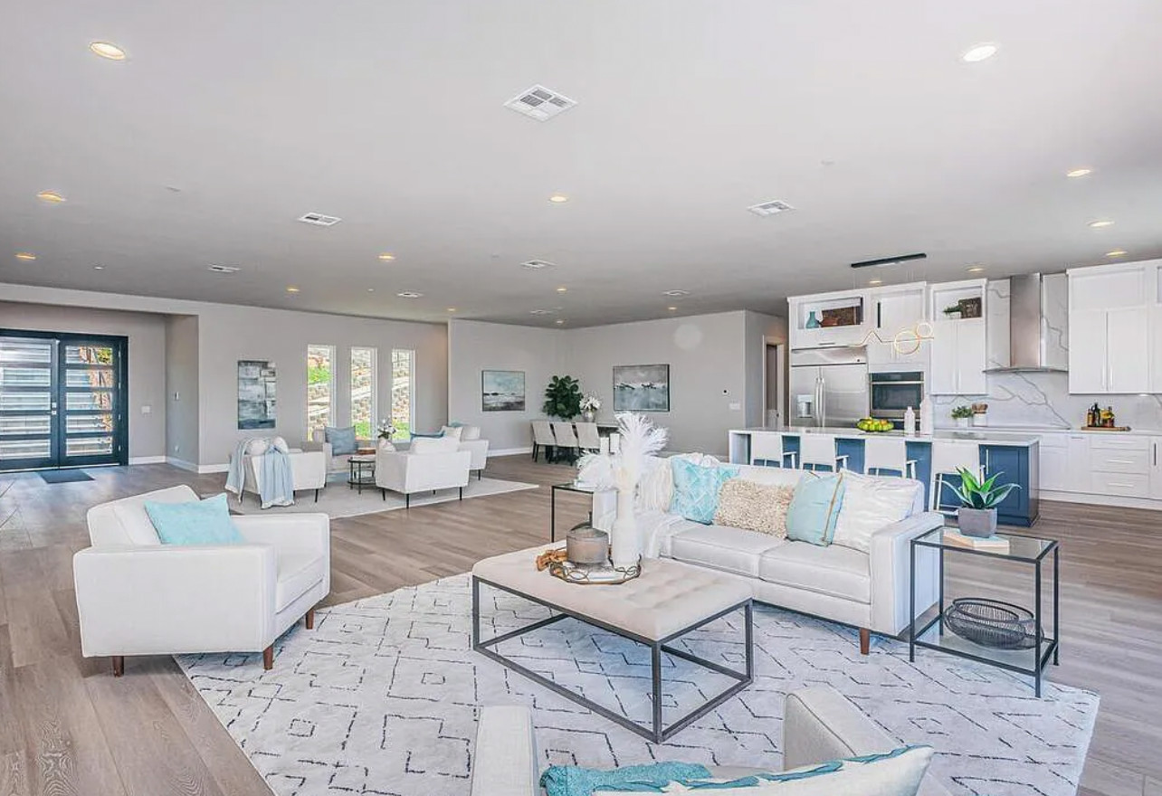 Vista CA Home Staging 2023
