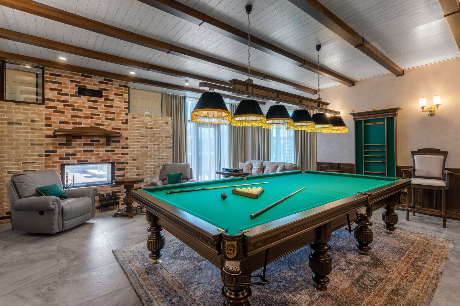 Бильярдная ''Семейный традиции''