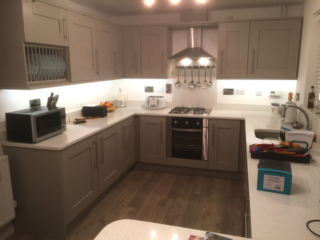 Installing Warm White Led Under Cabinet Lighting In Kitchen Warm White Led Under Cabinet Lighting