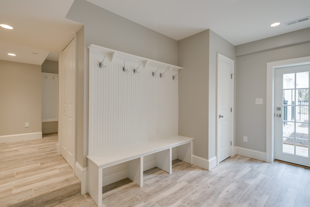Example of a transitional entryway design in DC Metro
