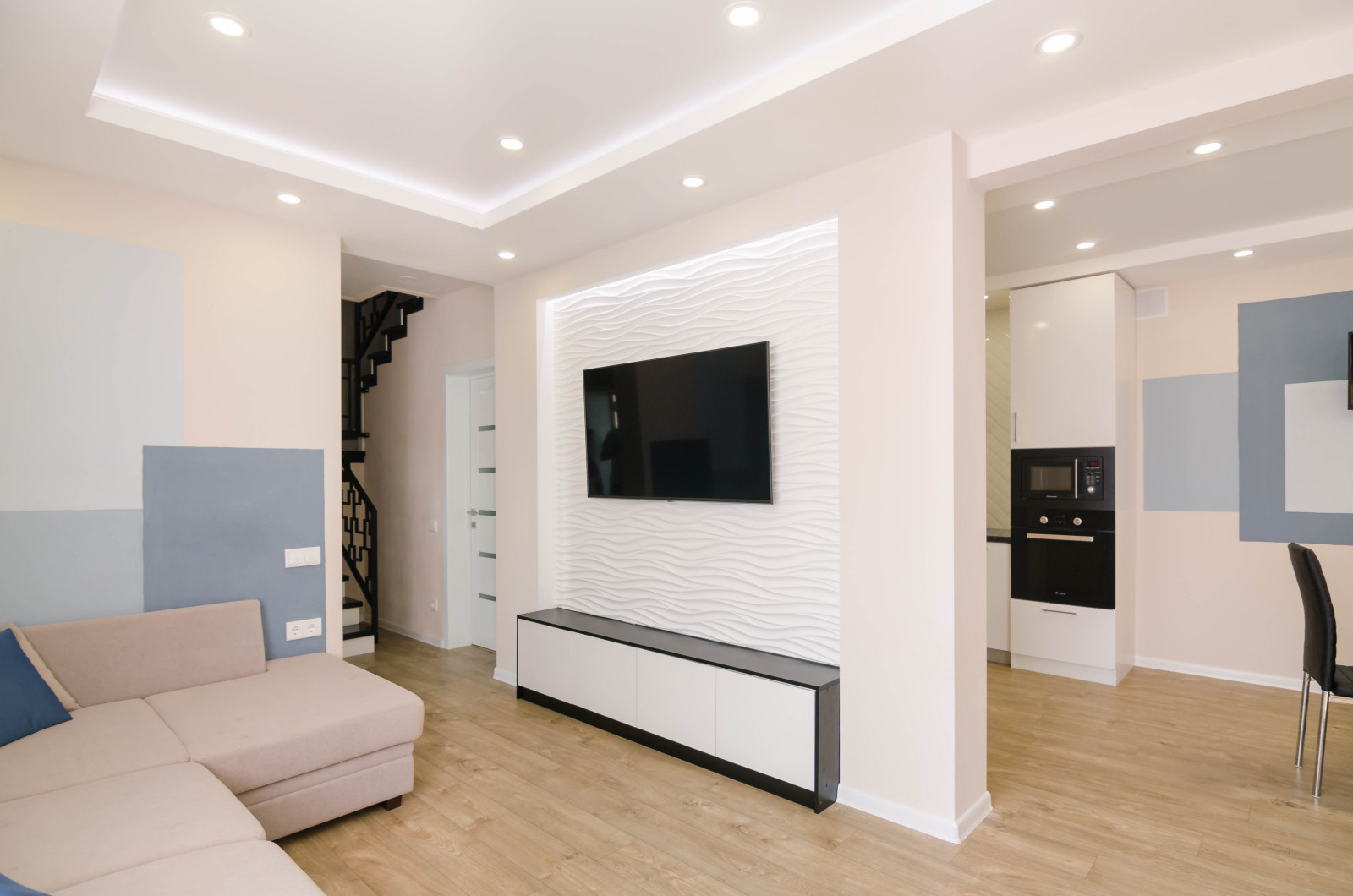 Дизайнерский ремонт в таунхаусе в КП Австрия