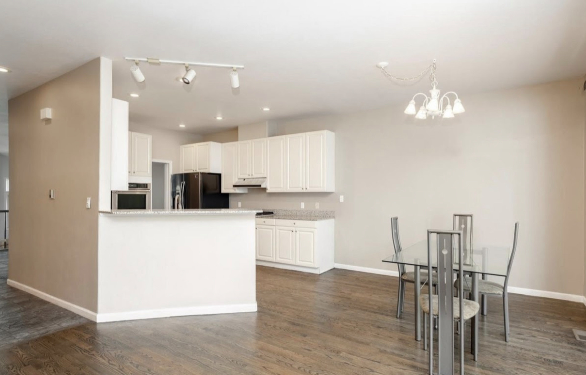 Before (Kitchen)