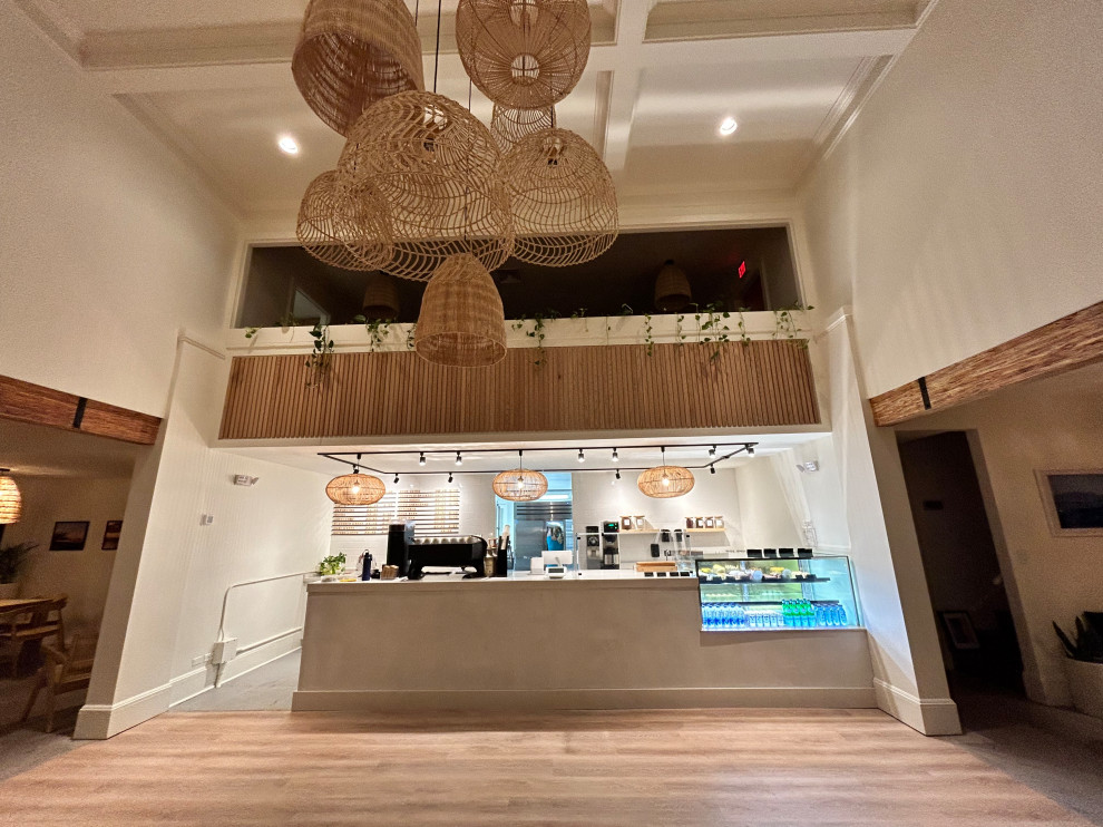 MOMONA BAKERY AND COFFEE SHOP