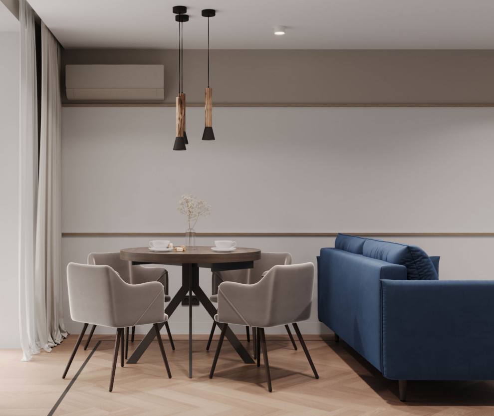 Современный интерьер с яркими акцентами и геометрическими формами