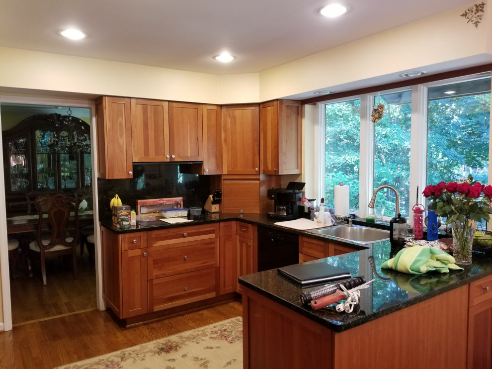 Bloomfield Hills Kitchen & Family Room Renovation