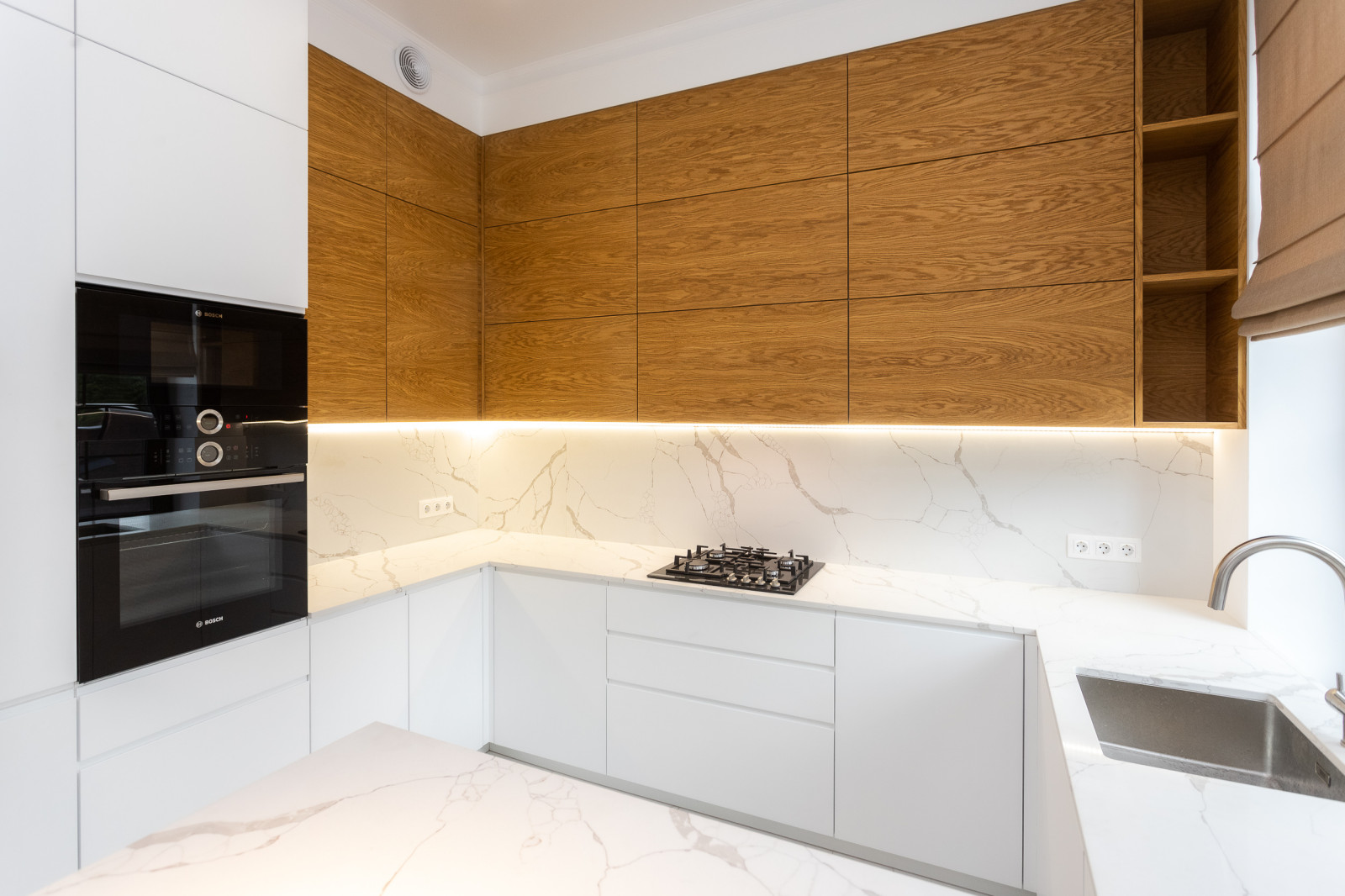 Шпонированная кухня в Зеленоградске