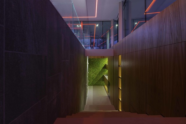 SHEET modern-hallway-and-landing