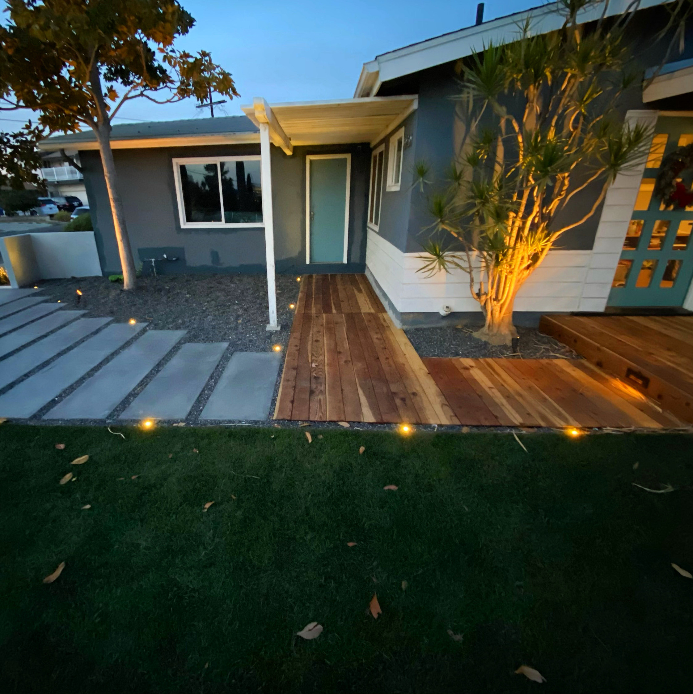 Midcentury Modern Entry Minimalist