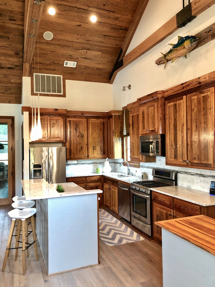 Inspiration for a transitional kitchen remodel in Jackson