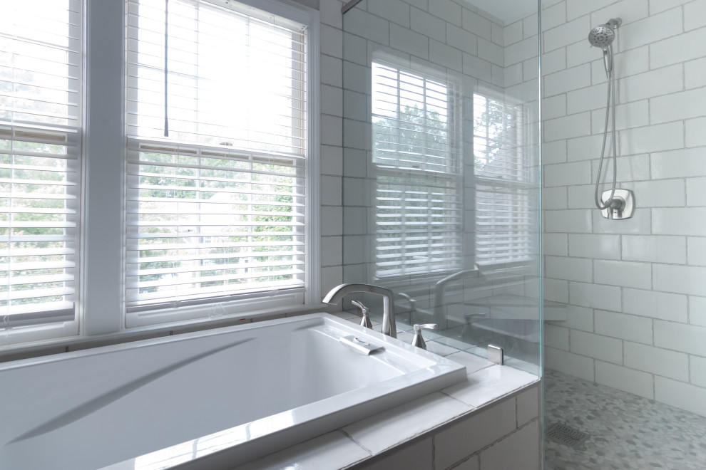 Master Bath - Golden