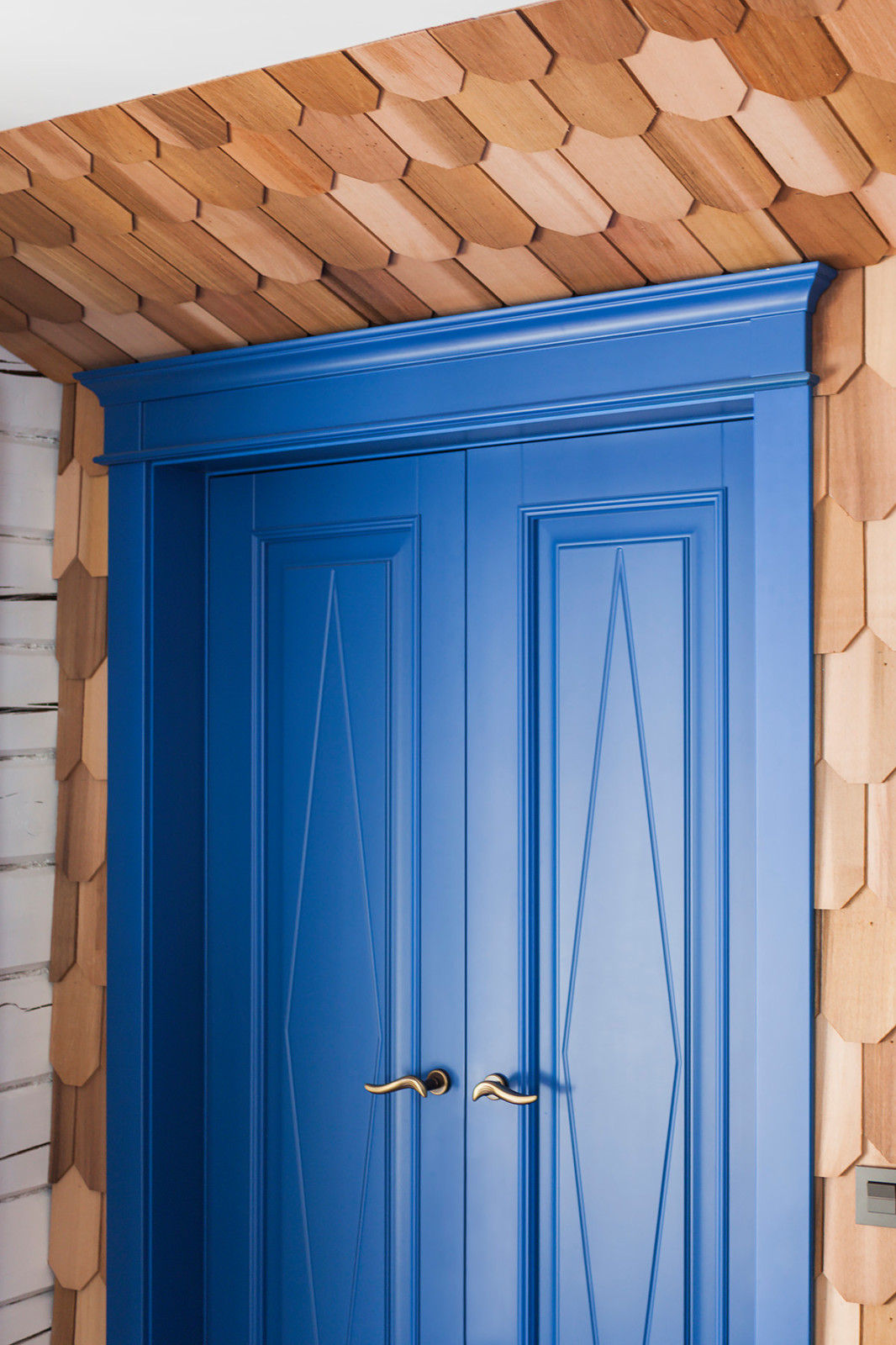 Гостиная под готовой крышей