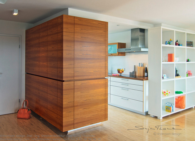Über-Eck Garderobe Flur - Minimalistisch - Eingang - Frankfurt am Main - von thomsen design