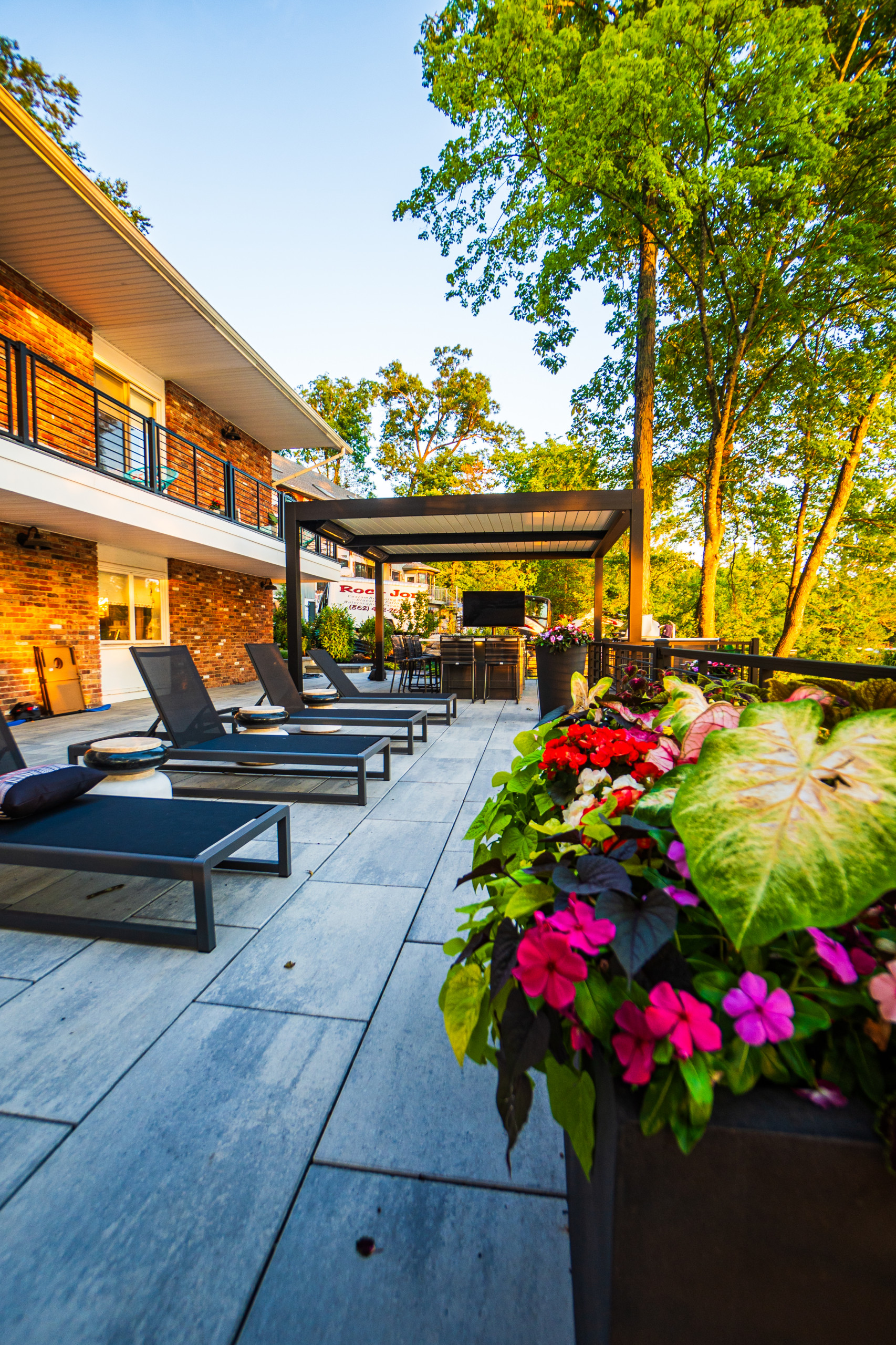 RAISED PATIO, OUTDOOR KITCHEN IN WAYNE NJ