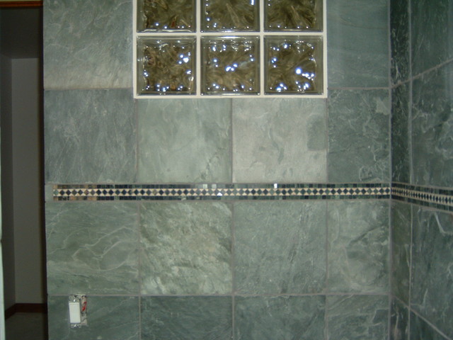 Bathrooms traditional-bathroom