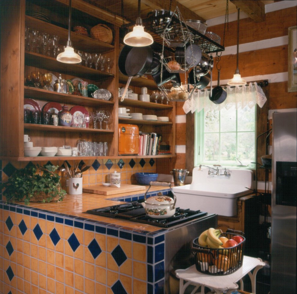 Small mountain style kitchen photo in Miami