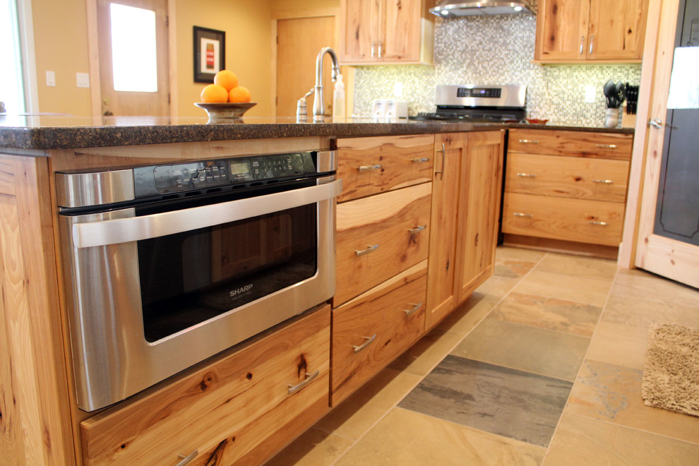 Kitchen - rustic kitchen idea