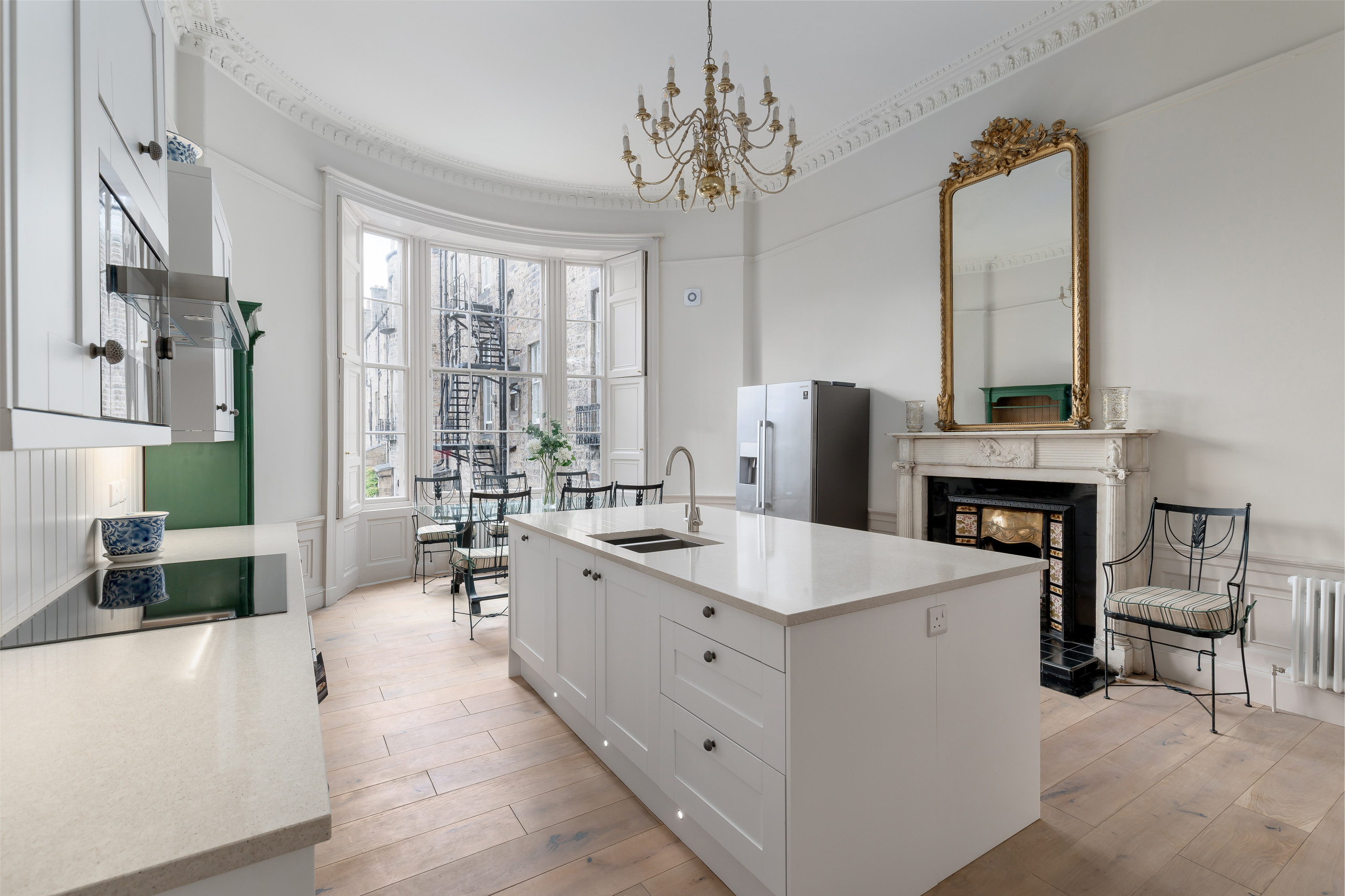 Alterations to a Main Door B-listed Apartment in Edinburgh New Town