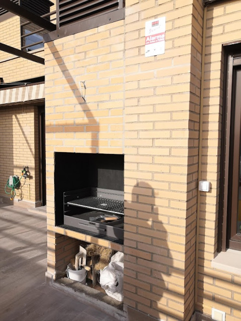 ATICO TERRAZA CON BARBACOA contemporary-deck