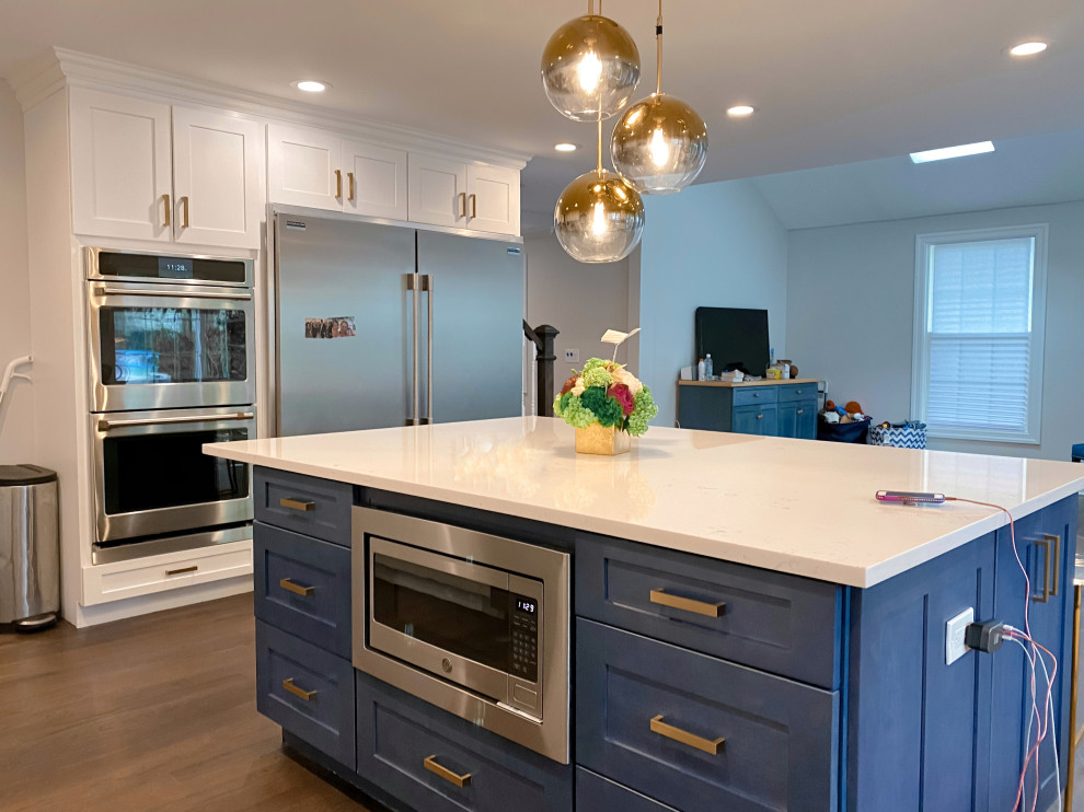 Island with Built-In Microwave | Kitchen Bergenfield NJ