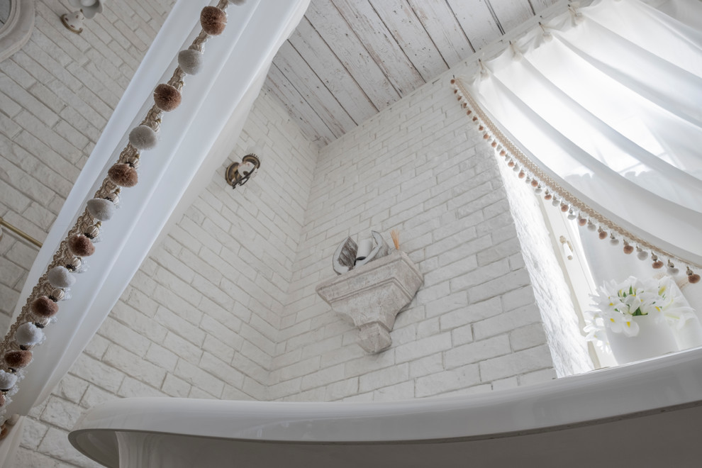 Ванная комната вид снизу