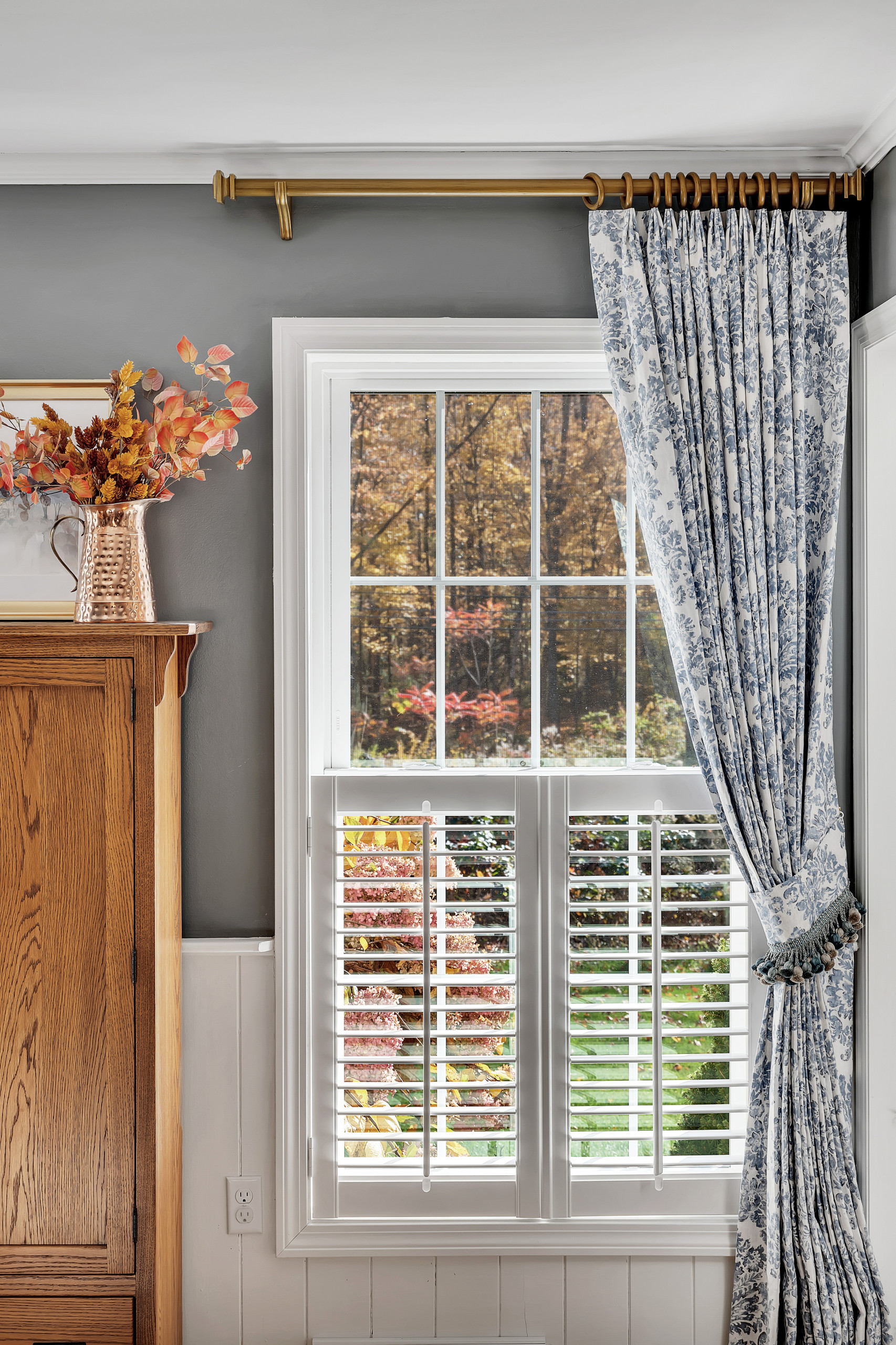 Window Treatments, Curtains, Drapery, Shutters,Shades and Blinds. 63 photos