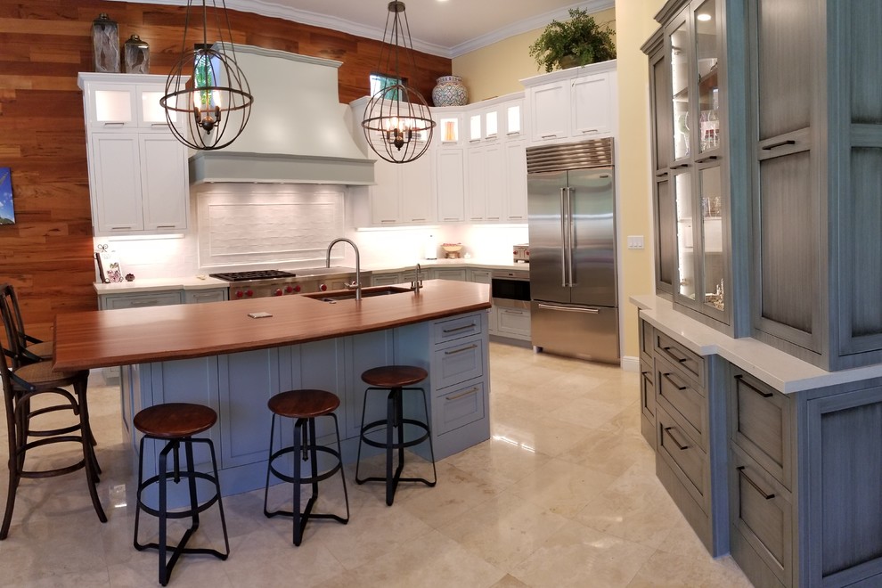 Inspiration for a transitional kitchen remodel in Miami
