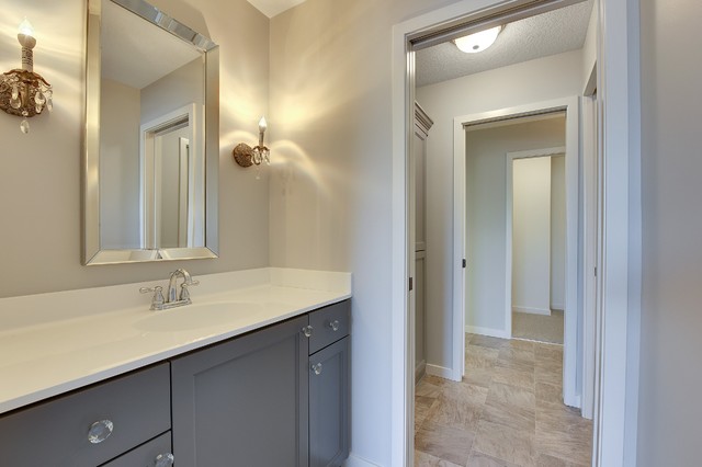 Custom Home 58th modern-bathroom