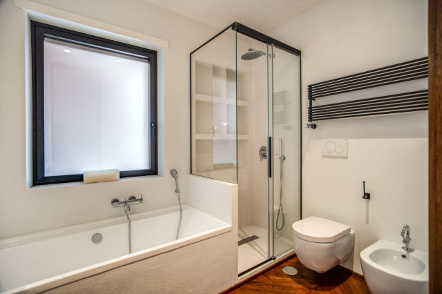 ENGLEN #1 contemporary-bathroom