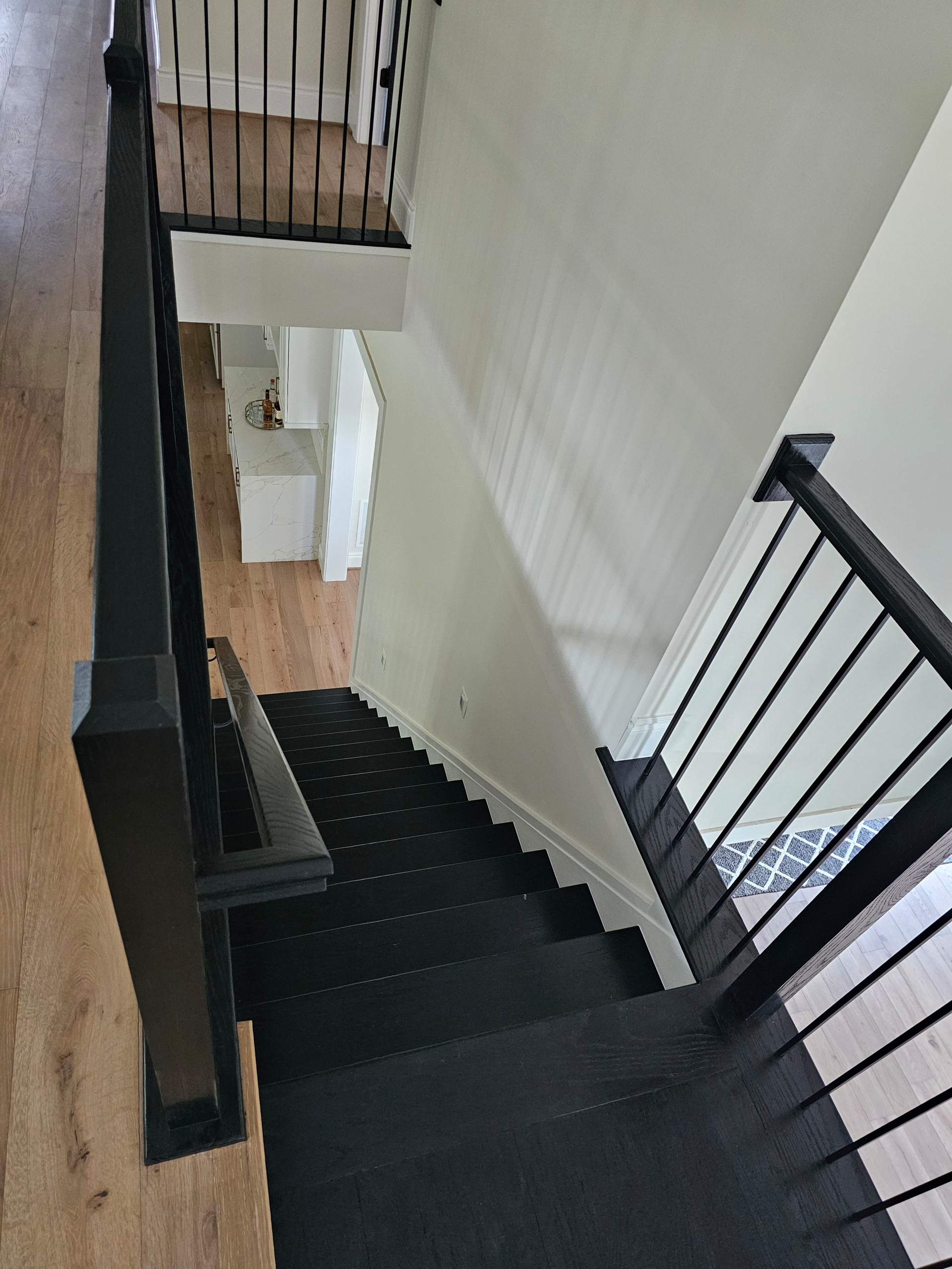 Elegant Curve Elevates Modern Design, Mclean, VA 22101
