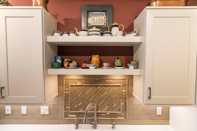 Chamberlin Galley Kitchen minimalistisch-kueche