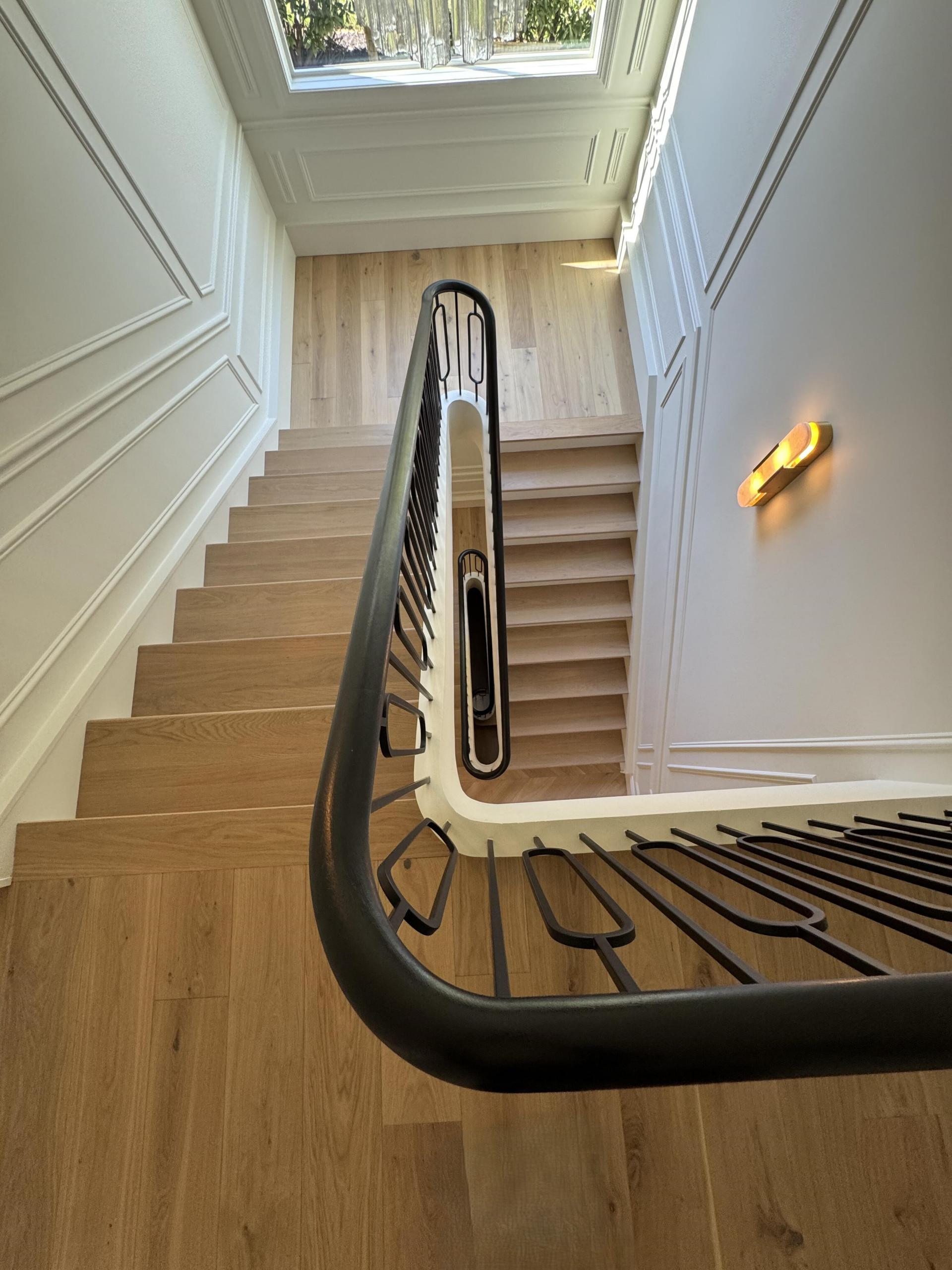 134_Stunning Straight Stair with an Elliptical Twist, McLean, VA 22101