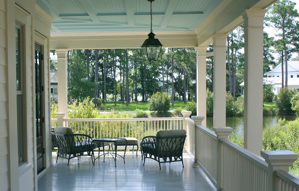 Inspiration for a traditional verandah in Charleston.