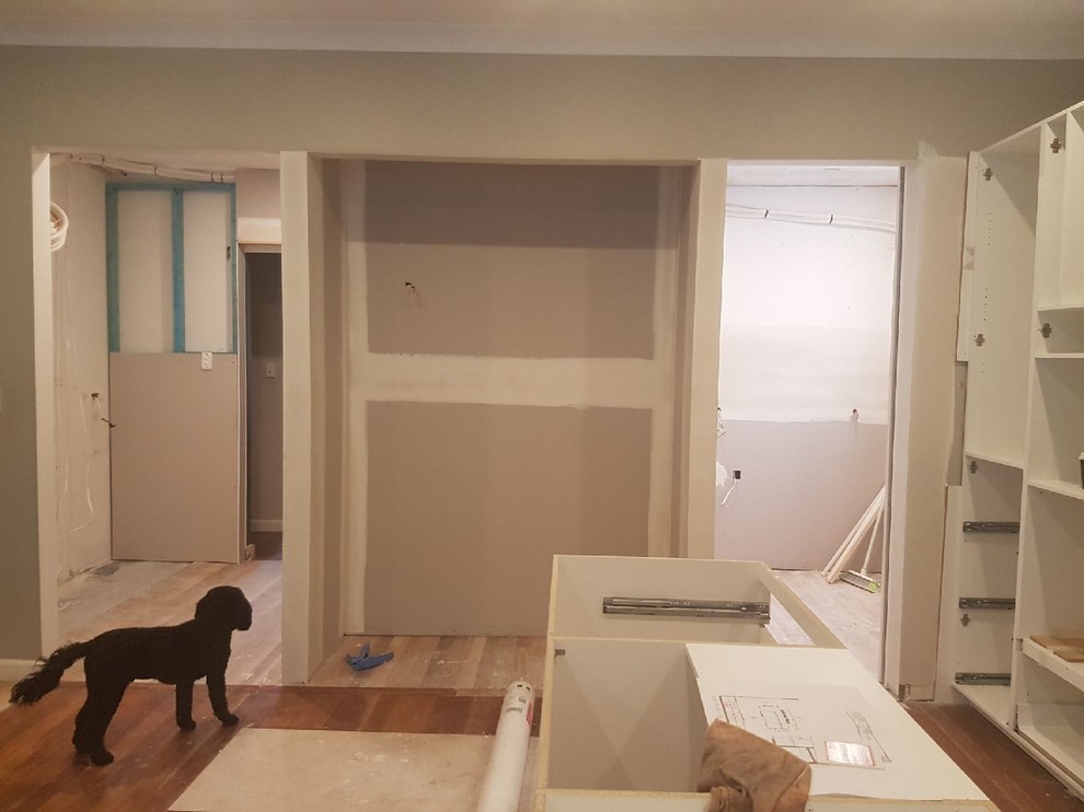 A KITCHEN WITH MANY DIFFERENCES - COMPLETES THE HOME