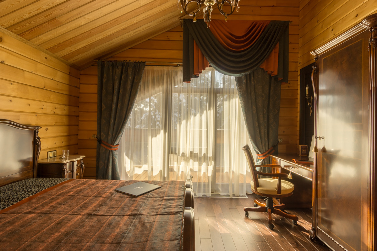 Дом из кедра