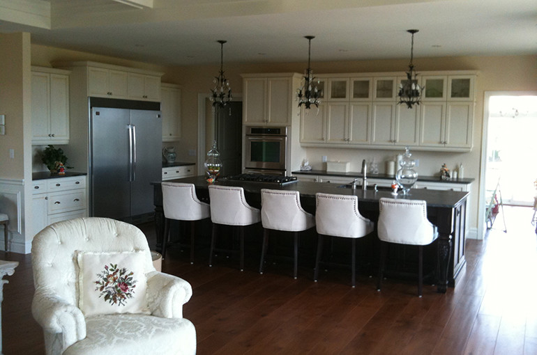 Kitchen - kitchen idea in Toronto