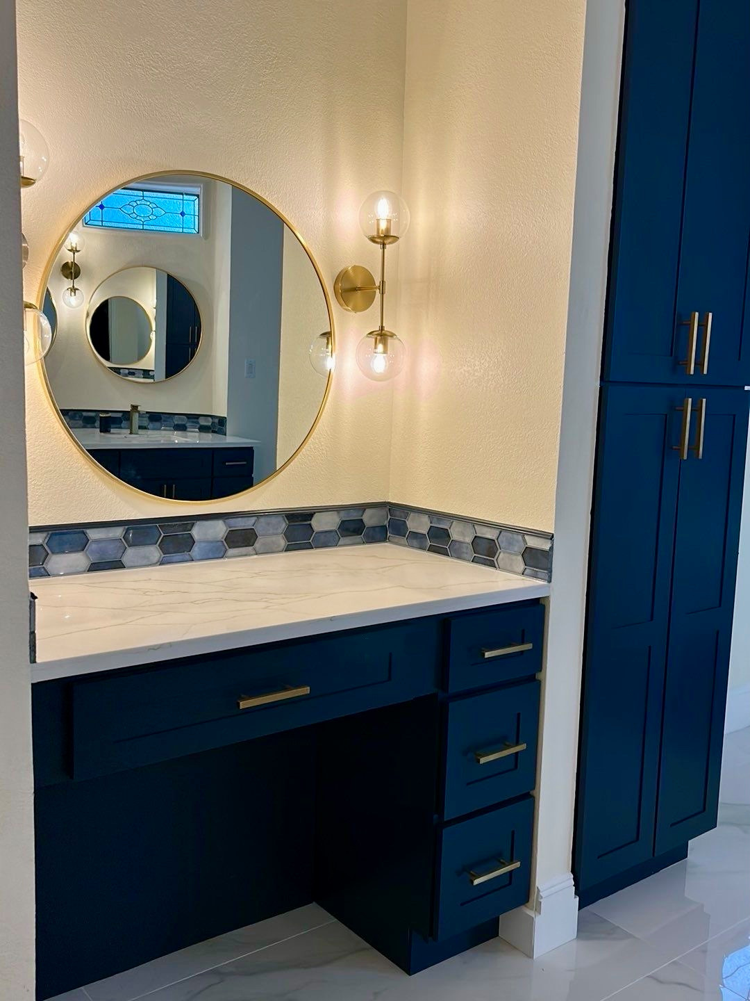 Master Bathroom Makeup Vanity
