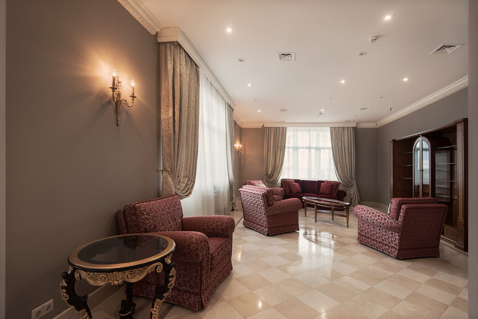 Дом в Миллениум Парк. Элитная мебель