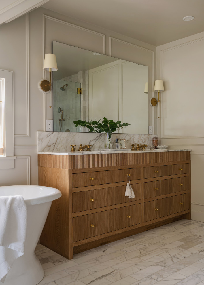 Elegant home design photo in Seattle