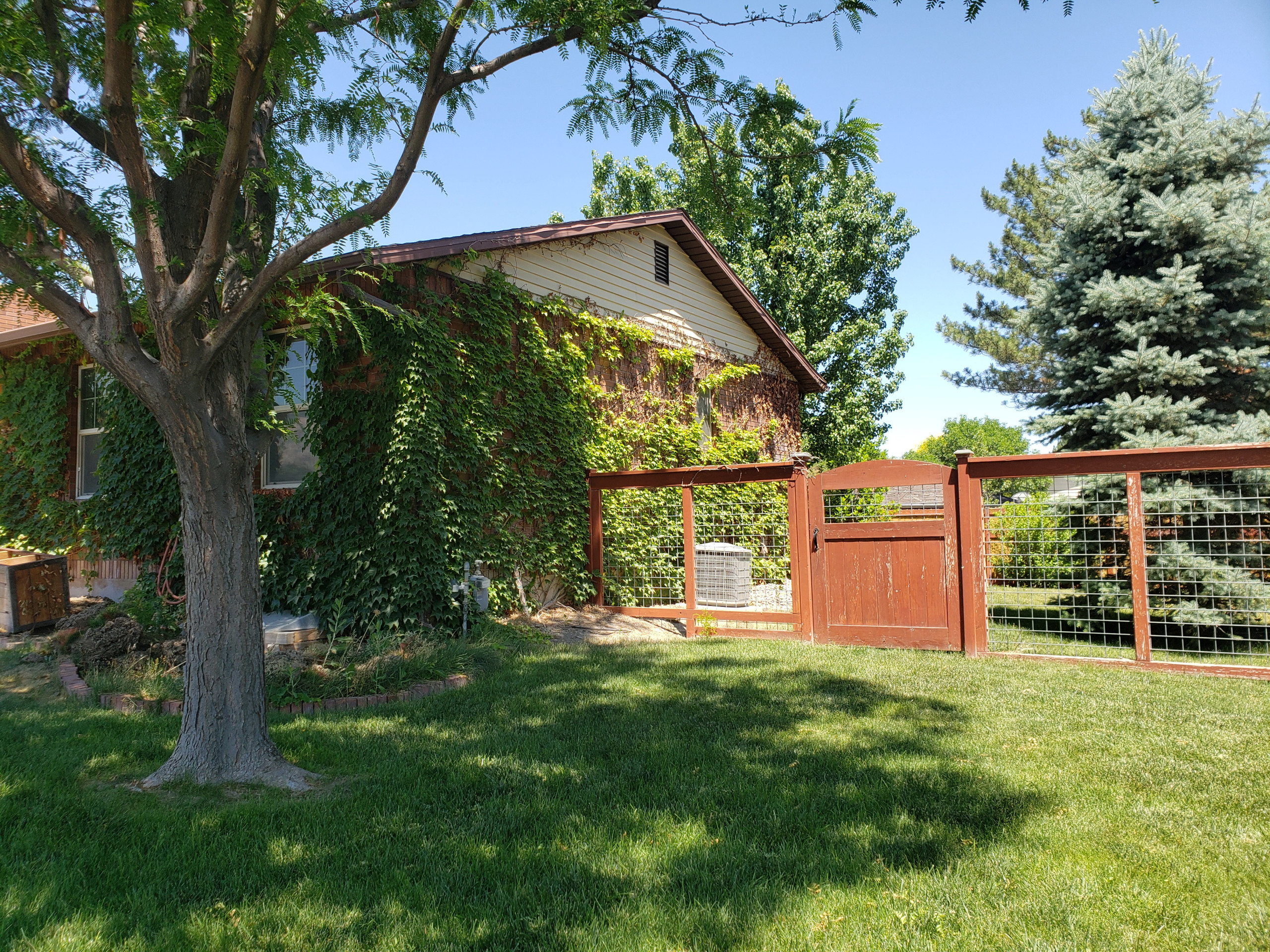 Contemporary Craftsman Design