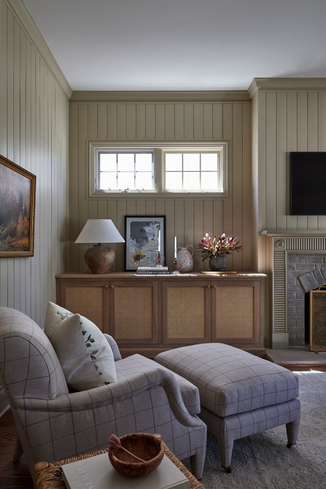Pillement House - Farmhouse - Living Room - Chicago - by Laura Design ...