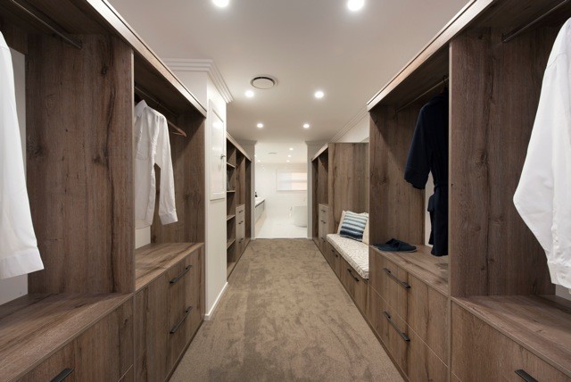 Design ideas for a contemporary storage and wardrobe in Brisbane.