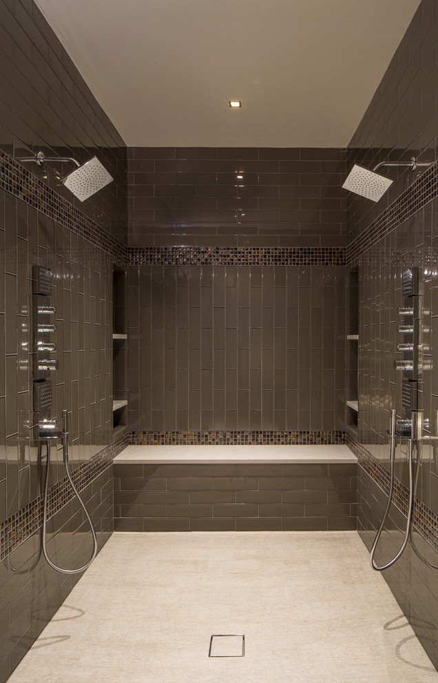 Example of a transitional bathroom design in Jackson