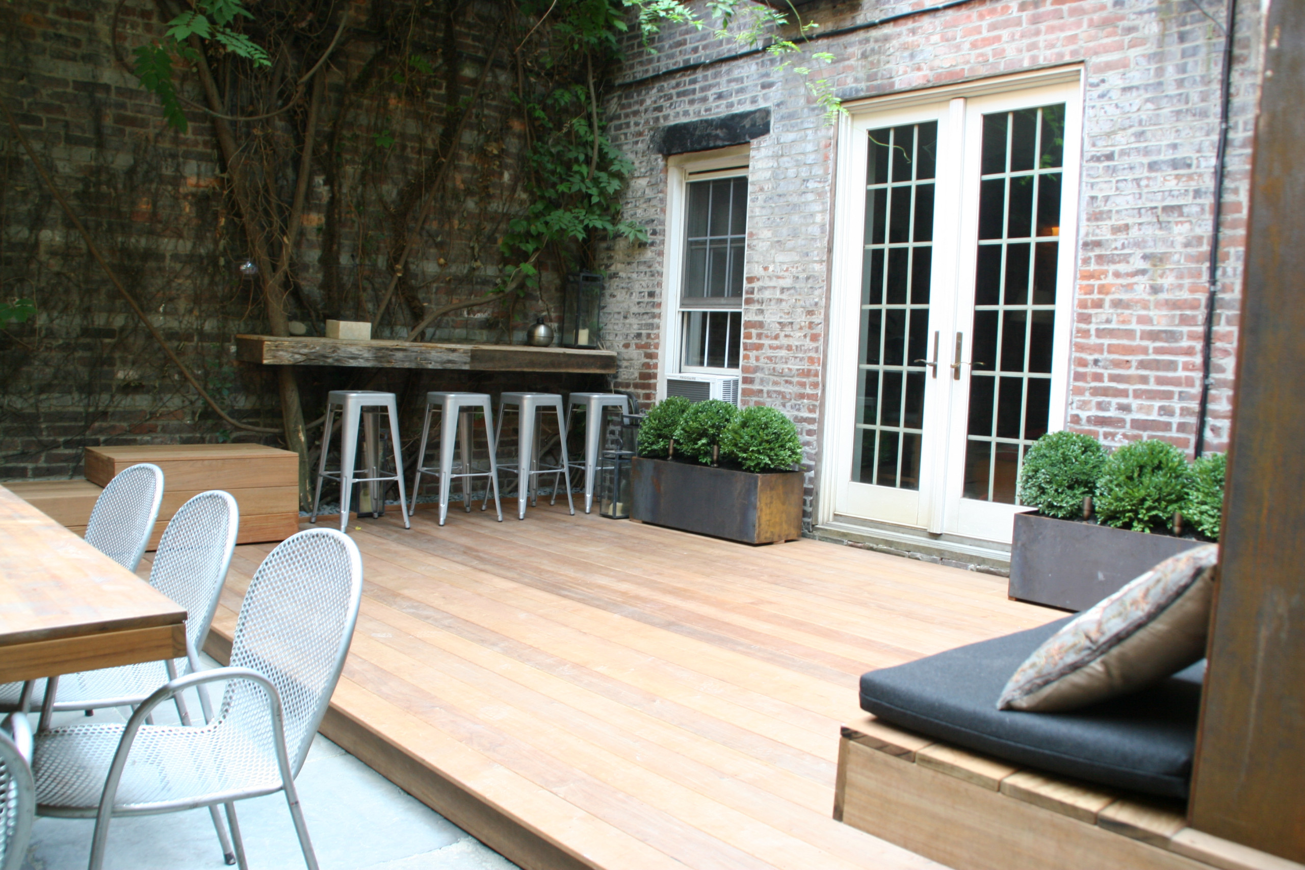 Deck