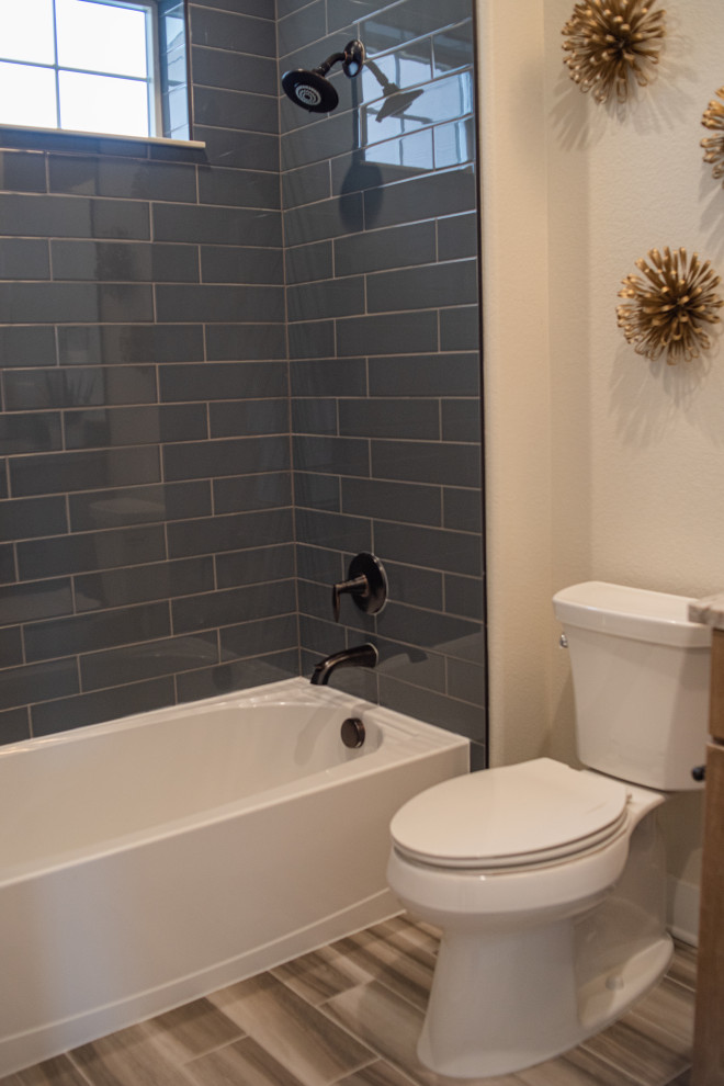 Inspiration for a rustic home design remodel in Denver
