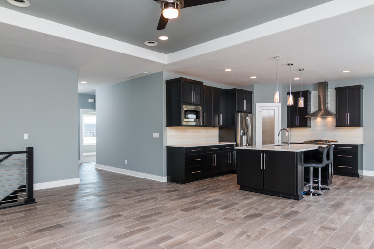 Kitchen - transitional kitchen idea