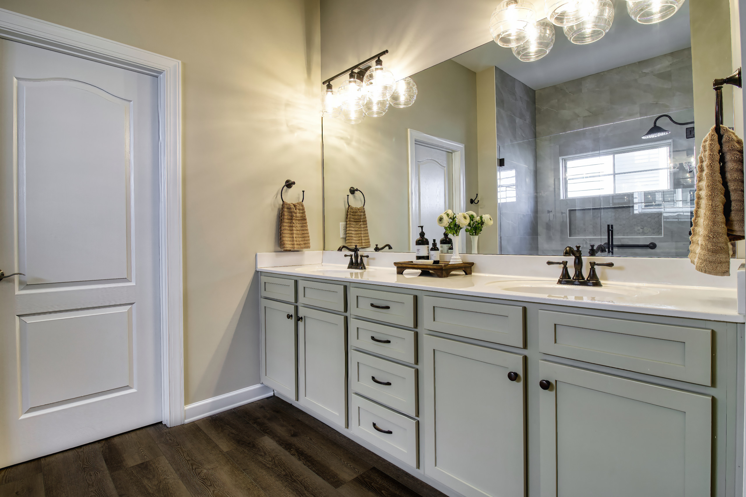 Nolensviile Wetbar, Kitchen, LR & Master Bath